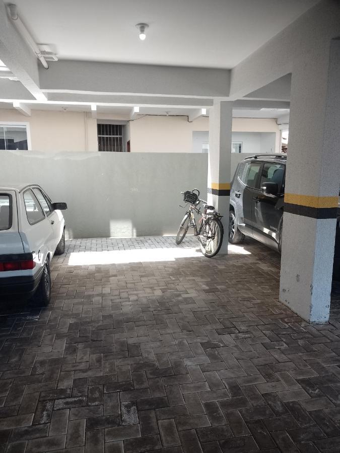 Quarto Casal Em Casa Familiar Lägenhet Florianópolis Exteriör bild